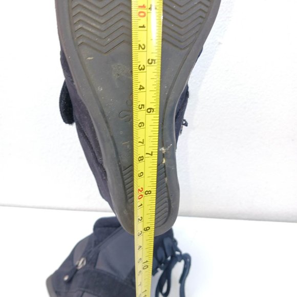 Simply Vera Vera Wang Size 9 Black Boots - Picture 12 of 15